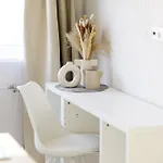 Prie Centro Ramybe Tarp Medziu * וילנה