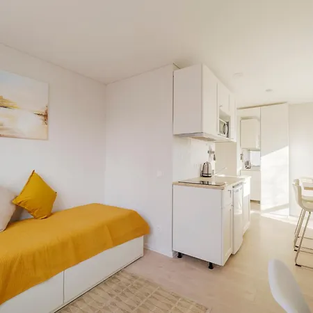 Cozy By The River With Balcony 20min Old Town Free Parking Self Check In דירה וילנה