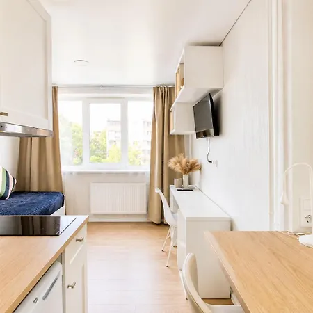 Cozy By The River With Balcony 20min Old Town Free Parking Self Check In דירה וילנה
