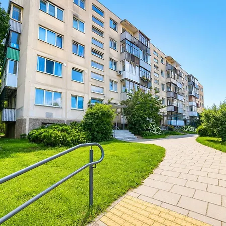 Cozy By The River With Balcony 20min Old Town Free Parking Self Check In * וילנה
