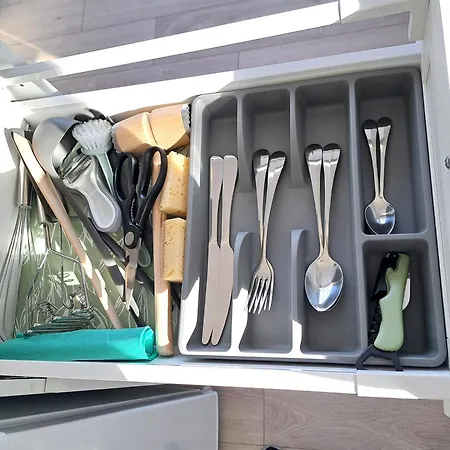 Prie Centro Ramybe Tarp Medziu Butas *